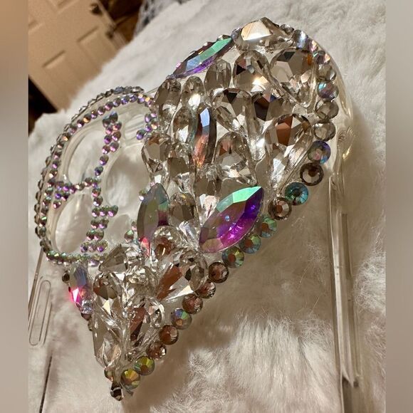 iPhone 14 Pro Max Clear Case 
Colour: Aurora borealis crystal - Picture 5 of 17